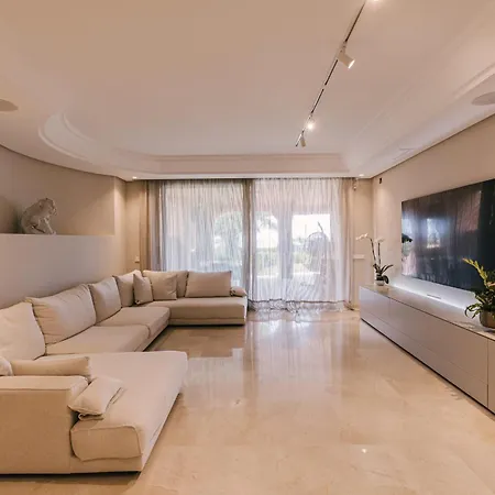 Luxury Sea Views Apartment Marbella