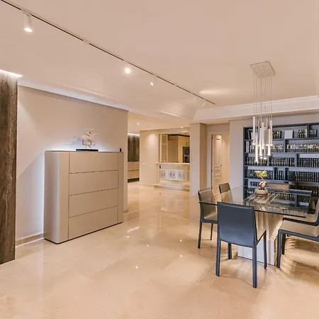 Apartment Luxury Sea Views *