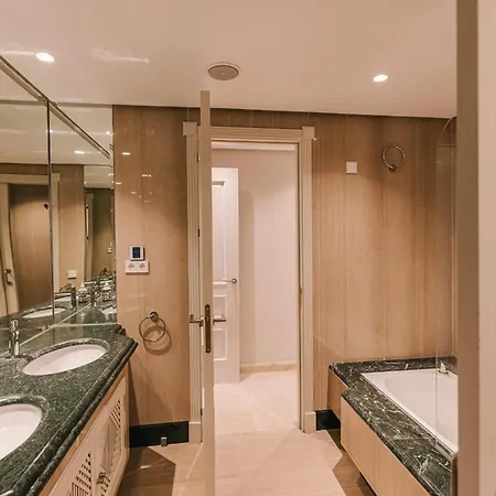 Luxury Sea Views Apartment Marbella