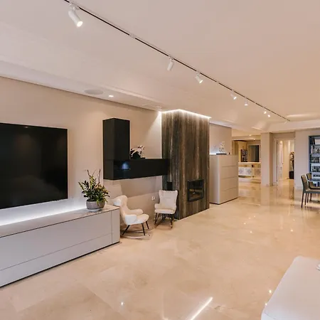 Luxury Sea Views